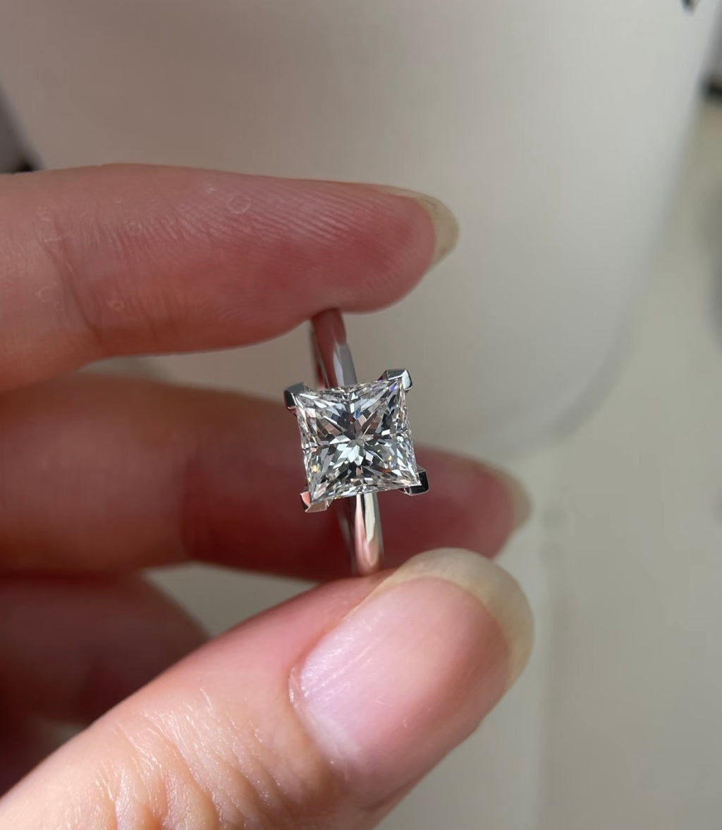 1.3ct Princess cut Lab Grown Diamond Ring with IGI Certificate