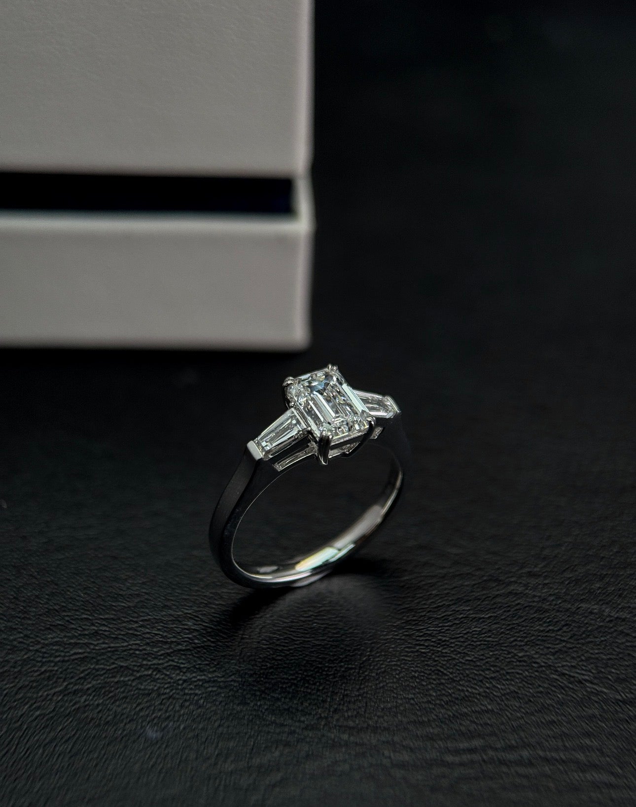 1ct Emerald Lab Grown Diamond Ring with IGI Certificate