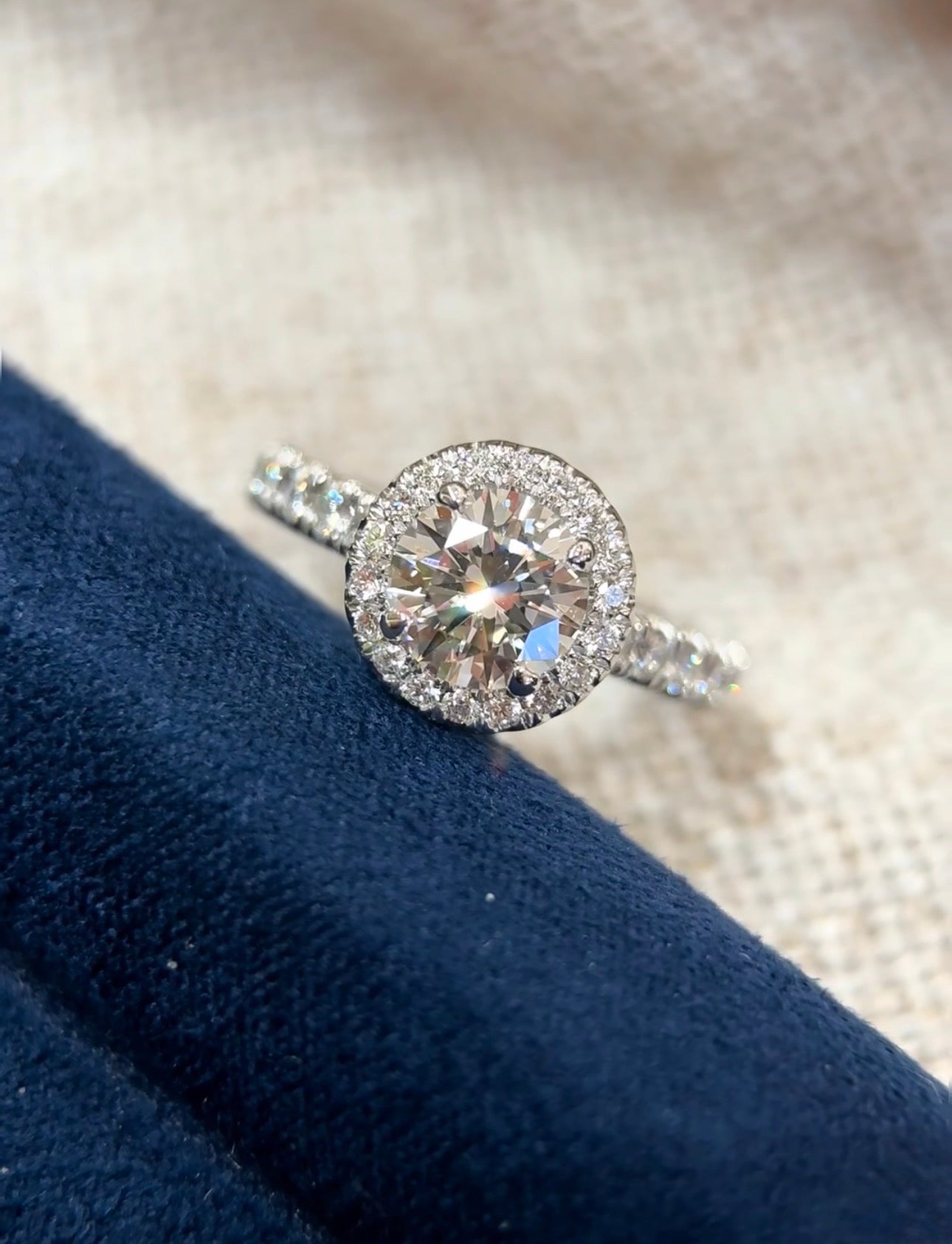 0.9ct Round Lab Grown Diamond Halo Ring with IGI Certificate