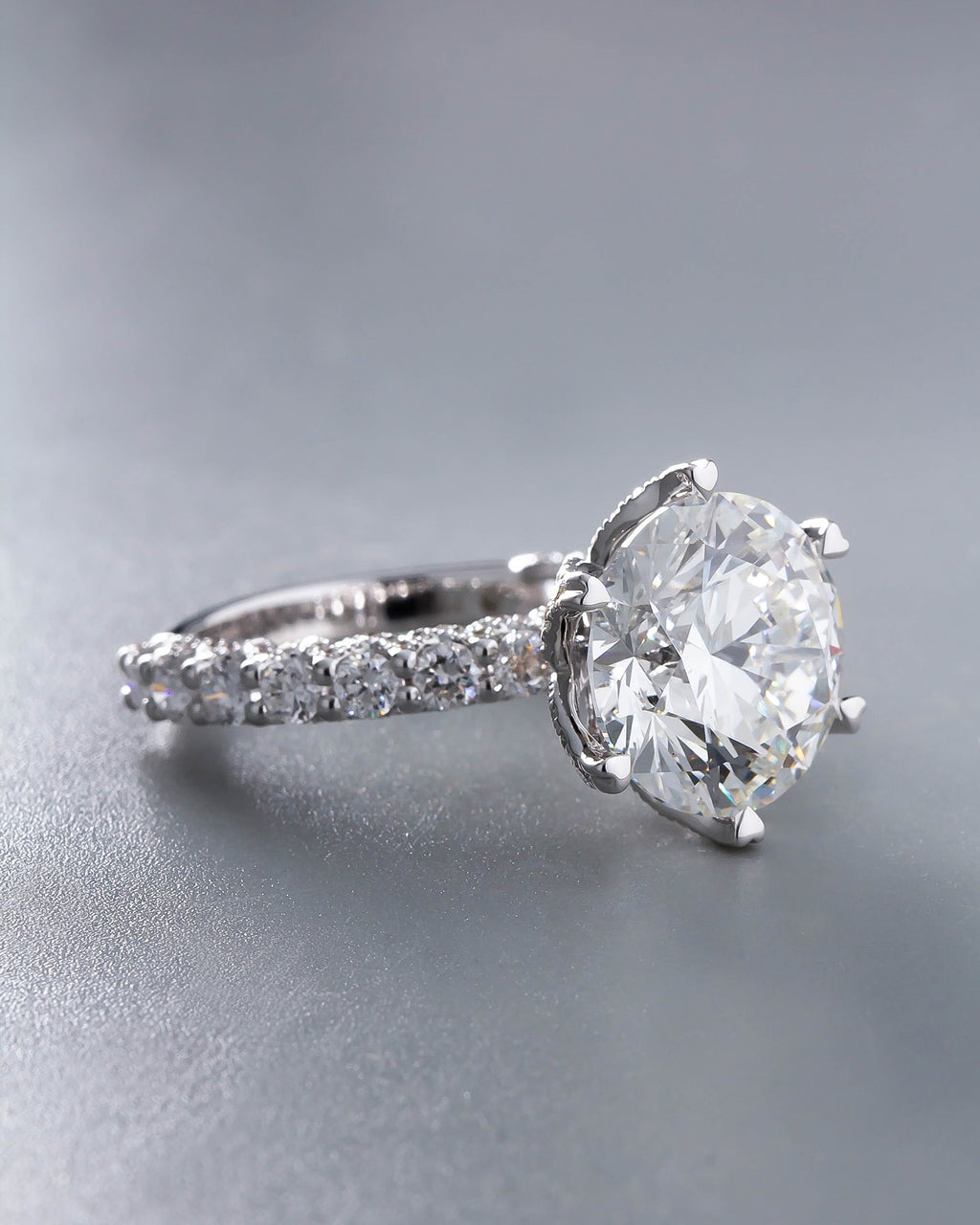 4ct Round Lab Grown Diamond IGI Certified Ethical Engagement Ring 18K Gold