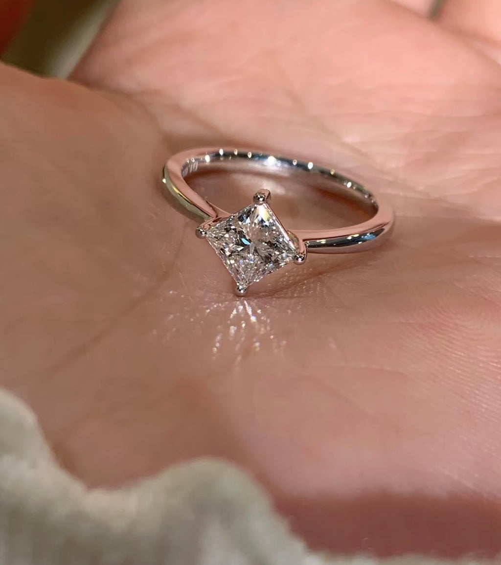 1ct Princess Square Lab Grown Diamond IGI Certified Ethical Engagement Ring 18K Gold