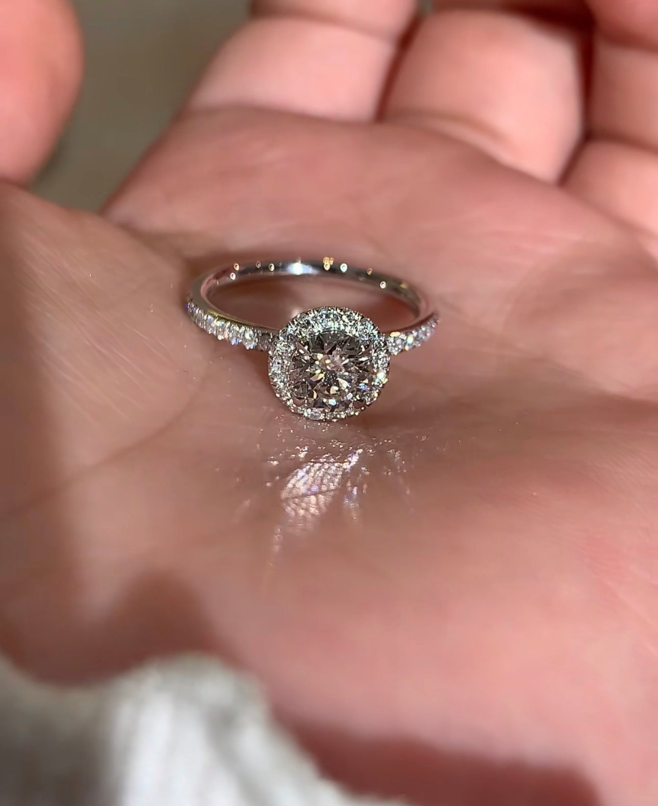 0.65ct Round Lab Grown Diamond IGI Certified Ethical Engagement Ring 18K Gold