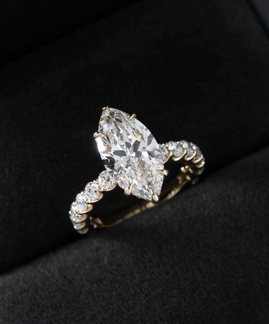 5ct Marquise Lab Grown Diamond IGI Certified Ethical Engagement Ring 18K Gold
